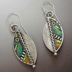 Boho festival silver tone and multicolored fish / leaf design fashion earrings